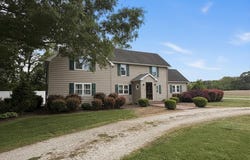 34085 DRUMMOND RD, CRADDOCKVILLE, VA 23341