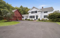 272 Lewis Bend, Manchester, VT 05255