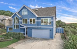 514 LEMWICK Ln, Yachats, OR 97498