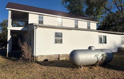 11283 State Highway A, Richwoods, MO 63071