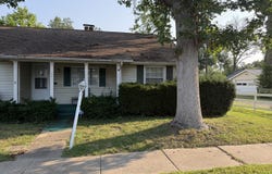 810 E 7th Street, Centralia, IL 62801
