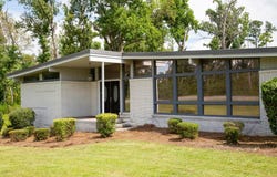 96 N Gill St., Hazlehurst, GA 31539