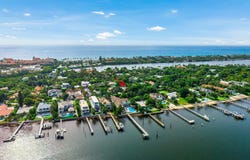 414 S Atlantic Drive, Lantana, FL 33462