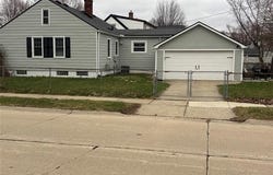 1885 West Boulevard, Berkley, MI 48072
