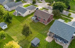 919 Deer Lane, Brookings, SD 57006