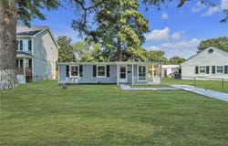 2917 Berkley Avenue, Chesapeake, VA 23325