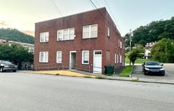 107 E Mound Street, Harlan, KY 40831