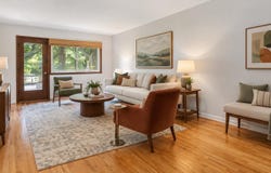 8541 N Lotus Avenue, Skokie, IL 60077