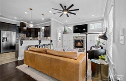 5206 S 65Th Place, Rogers, AR 72758