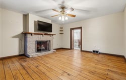 32 E Main St, W Middletown, PA 15379