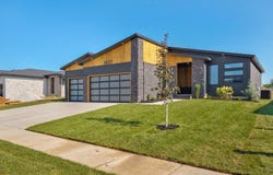 1837 E Skyline Avenue, Ozark, MO 65721