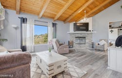 26201 Cumberland Road, Tehachapi, CA 93561