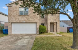 111 Burnet Forest Cv, Elgin, TX 78621