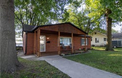718 N Mead St, Cameron, MO 64429