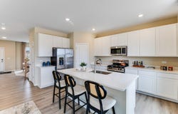 1012 Redwood Lane, Minooka, IL 60447