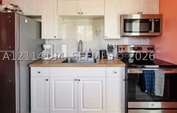 Hallandale Beach, FL 33009