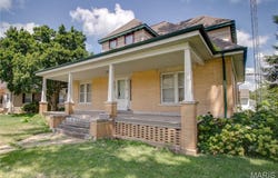 607 Walnut Street, Greenfield, IL 62044