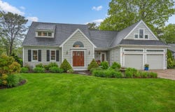35 Bayshore Drive, Mashpee, MA 02649