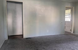 2601 S Wayne Avenue, Fort Wayne, IN 46807-1233