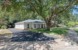 1908 Bent Tree Court, Mobile, AL 36609