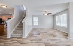 2 Fairgreen Street, Savannah, GA 31407