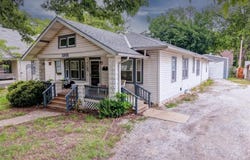 1302 Hackney, Winfield, KS 67156