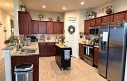 620 W Sheldon, Thrall, TX 76578