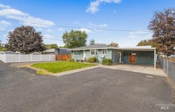 517 Linden Dr, Lewiston, ID 83501