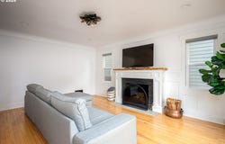 4207 NE 77th Ave, Portland, OR 97218