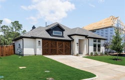 2315 Legacy Oaks Lane, Bedford, TX 76021