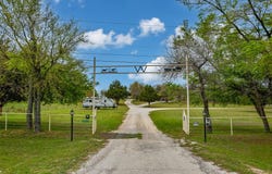 8059 E US Highway 82, Gainesville, TX 76240
