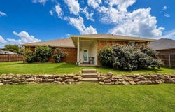 4401 Lacey Circle, Waco, TX 76708