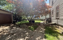 48 Tuttle St, Fall River, MA 02724