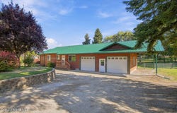 82 Campbell Loop, Laclede, ID 83841