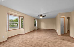 2544 34TH Ave, Longview, WA 98632