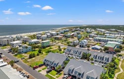 102 38th St, Mexico Beach, FL 32456