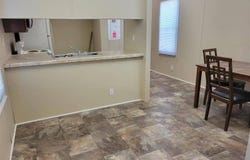 212 E 5th Ave, Winfield, KS 67156