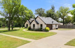 12109 Oak Grove, Lindale, TX 75771