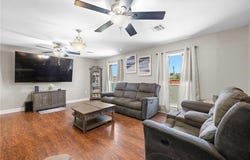 8412 COLONEL Drive, Chalmette, LA 70043