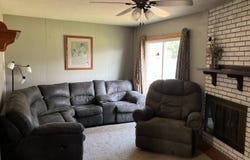 520 Eads Ave, Hebron, NE 68370