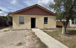 408 E Bowie, Del Rio, TX 78840