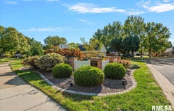 52 TURNBERRY Place, Springfield, IL 62704
