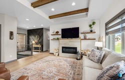 6708 E Dugout Ln, Sioux Falls, SD 57110