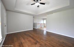 11110 Sandwood Pl, Louisville, KY 40272