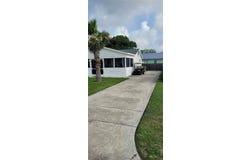 101 E Saint Louis Avenue, Seadrift, TX 77983