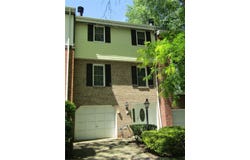 152 Aberdeen Dr, Pittsburgh, PA 15237