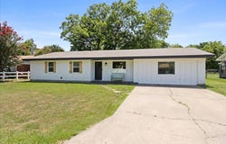 270 Barker Street, Stephenville, TX 76401