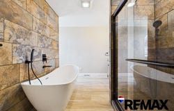 84 Park Ave, Lovell, WY 82431