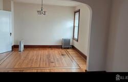 20 Dix Street, New Brunswick, NJ 08901