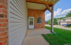 150 Hickory Ridge Drive, St Robert, MO 65584